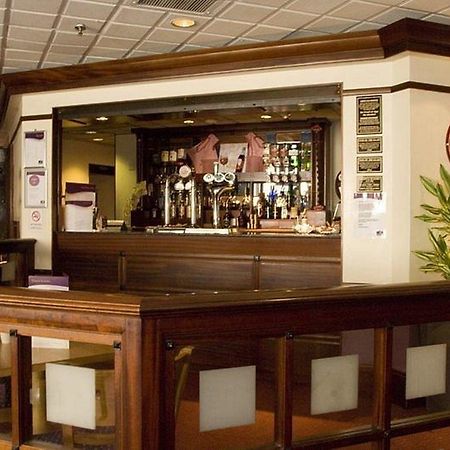 Premier Inn Newcastle Central Exterior photo