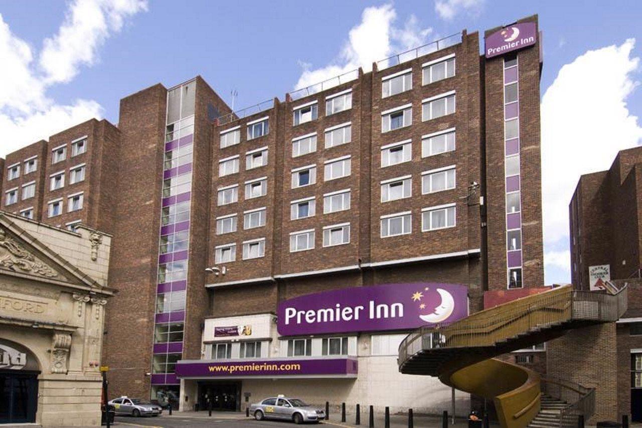 Premier Inn Newcastle Central Exterior photo